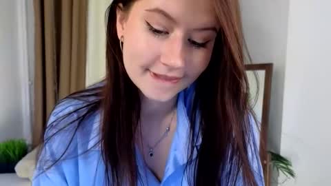 Snapshot of lexia_coy chatting on 10, 9, 2025 Vicki online show from 10, 9, 2025