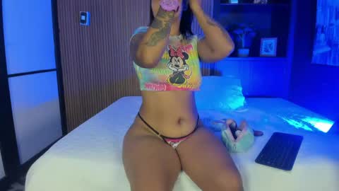 Lexi Adams  online show from 29, 4, 2026