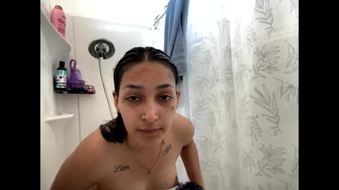 Snapshot of lexiaguirre4 chatting on 28, 2, 2025 lexiaguirre4 online show from 28, 2, 2025