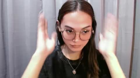 lexibabe_ online show from 8, 6, 2026