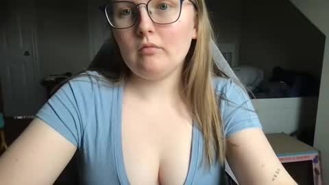 lexie online show from 30, 1, 2025