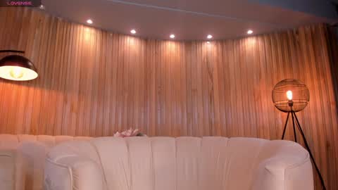 Lexie  online show from 18, 12, 2024