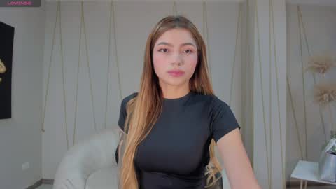 Lexie  online show from 3, 1, 2025