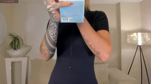 Lexie  online show from 13, 6, 2026