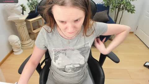 Lexi online show from 10, 12, 2024