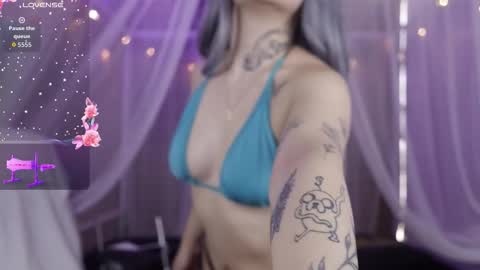 Snapshot of lexirouge__ chatting on 9, 2, 2026 lexirouge online show from 9, 2, 2026