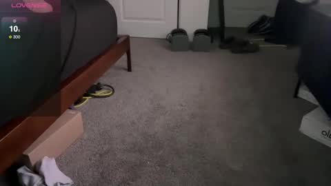 Snapshot of lexxxcazzo chatting on 7, 2, 2025 Dromaeosaurex online show from 7, 2, 2025