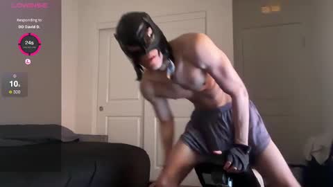 Snapshot of lexxxcazzo chatting on 11, 2, 2025 Dromaeosaurex online show from 11, 2, 2025