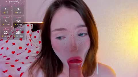 Snapshot of lexxxxxxi chatting on 20, 7, 2026 lexi miu online show from 20, 7, 2026