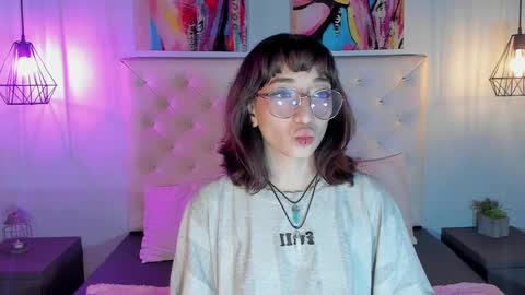 Snapshot of lexy_bluu chatting on 2, 12, 2024 Lexy online show from 2, 12, 2024