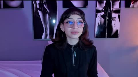 Snapshot of lexy_bluu chatting on 18, 12, 2024 Lexy online show from 18, 12, 2024