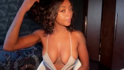 Snapshot of lexy_squirt_queen chatting on 12, 9, 2025 LEXY - Independent account online show from 12, 9, 2025