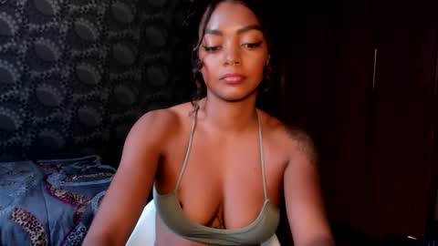 Snapshot of lexy_squirt_queen chatting on 15, 10, 2025 LEXY - Independent account online show from 15, 10, 2025