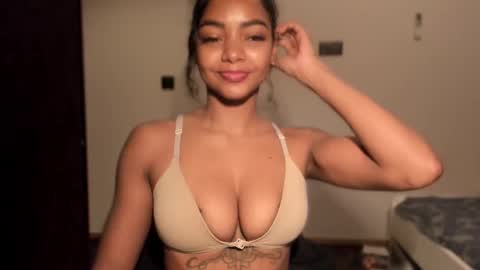 LEXY - Independent account online show from 15, 12, 2025