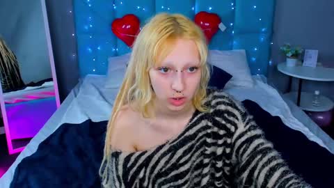 Lexy online show from 17, 2, 2025