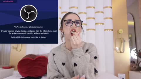 LexyWillde online show from 8, 2, 2025