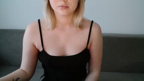 Leyla online show from 5, 4, 2026