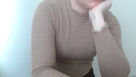 Leyla online show from 9, 5, 2026