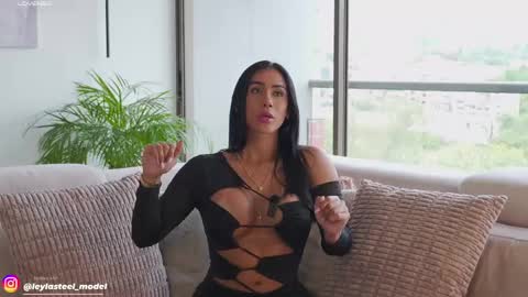 INSTA leylasteel model         online show from 13, 5, 2026