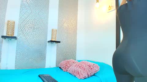 leyli_ass online show from 1, 3, 2025