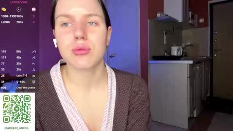 Adeline Di or just cute girl3 online show from 3, 2, 2026