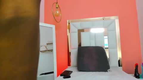 Snapshot of lia_antonella69 chatting on 16, 10, 2025 karol online show from 16, 10, 2025