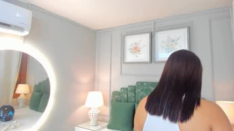 Snapshot of lia_ass chatting on 29, 12, 2024 Liss 3 online show from 29, 12, 2024