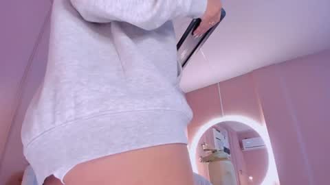 Snapshot of lia_ass chatting on 23, 2, 2025 Liss 3 online show from 23, 2, 2025