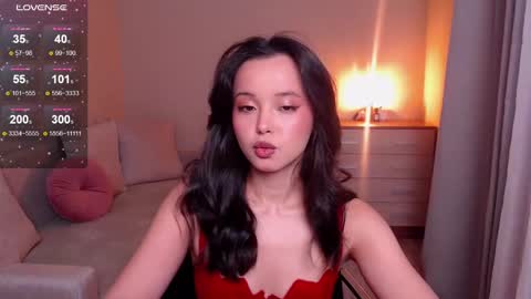 L I A online show from 25, 12, 2024