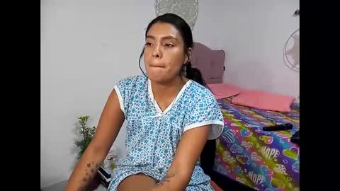 Snapshot of lia_hottie chatting on 21, 4, 2026 Lia online show from 21, 4, 2026