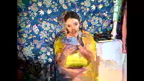Snapshot of lia_hottie chatting on 29, 5, 2026 Lia online show from 29, 5, 2026