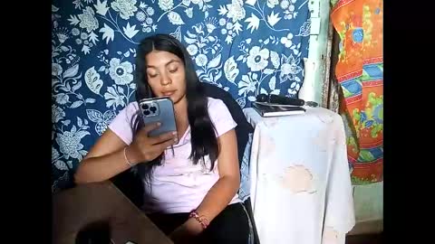 Snapshot of lia_hottie chatting on 4, 6, 2026 Lia online show from 4, 6, 2026