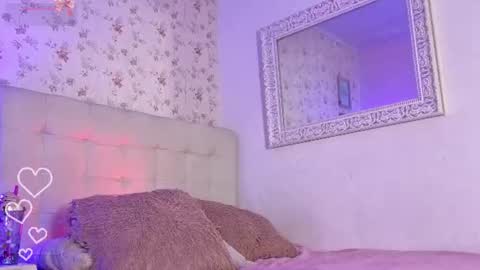 Snapshot of lia_kitty0 chatting on 9, 6, 2026 lia kitty0 online show from 9, 6, 2026