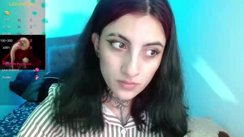 Snapshot of lia_miss2 chatting on 15, 12, 2025 lia spicy ig online show from 15, 12, 2025