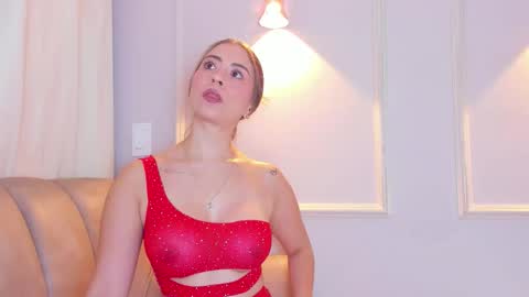 Snapshot of lia_walton__ chatting on 14, 2, 2026 liz walton online show from 14, 2, 2026