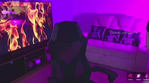 Liaa  online show from 4, 2, 2025