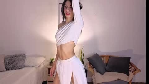 Lia  online show from 14, 11, 2025