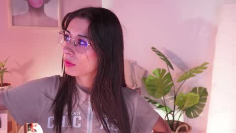 Lia  online show from 21, 5, 2026