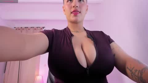 liaa moretzz online show from 13, 5, 2026