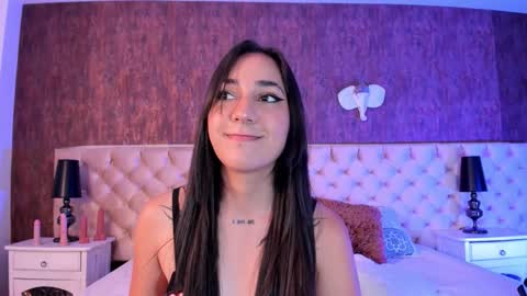 Snapshot of liaaturner chatting on 17, 9, 2025 liaa turner online show from 17, 9, 2025