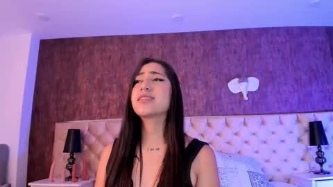 Snapshot of liaaturner chatting on 2, 10, 2025 liaa turner online show from 2, 10, 2025