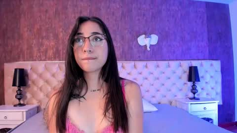 Snapshot of liaaturner chatting on 4, 10, 2025 liaa turner online show from 4, 10, 2025