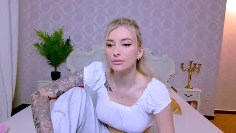 Lia online show from 9, 2, 2026