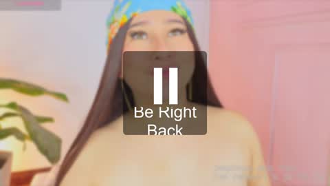Lia Cox online show from 9, 1, 2025
