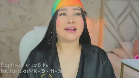 Lia Cox online show from 5, 10, 2025