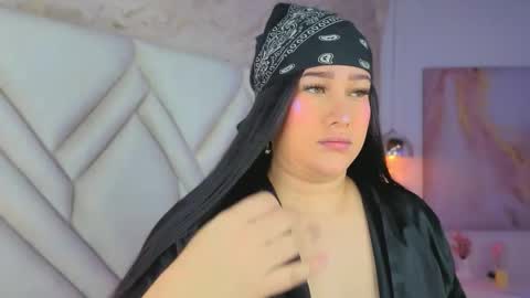 Lia Cox online show from 13, 1, 2026