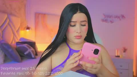 Lia Cox online show from 1, 6, 2026