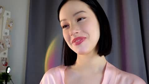 Lia  online show from 15, 12, 2024