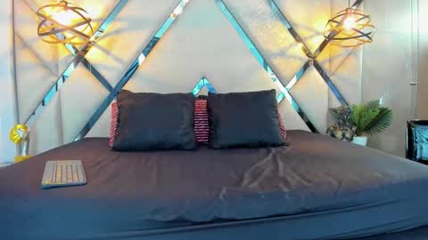 Snapshot of liah_grey8 chatting on 21, 2, 2026 ---Liah--- online show from 21, 2, 2026