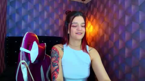 Snapshot of liaharrys chatting on 24, 10, 2025 Lia online show from 24, 10, 2025